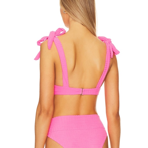 Beach Riot Top - Picture 2 of 3